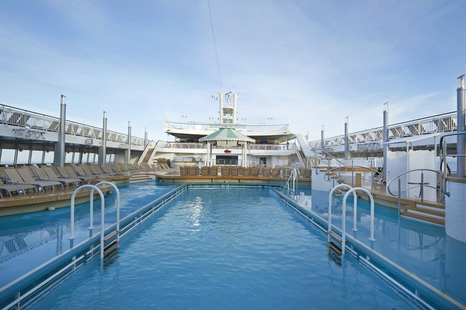 5-day Cruise to Bahamas: Great Stirrup, Bimini & Nassau from Miami, Florida on Norwegian Jade